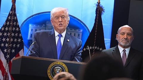 அமெரிக்க அதிபர் டொனால்ட் டிரம்ப்.