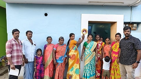 கீழப்பாவூா் தெற்கு ஒன்றியத்தில் திமுக பரப்புரை