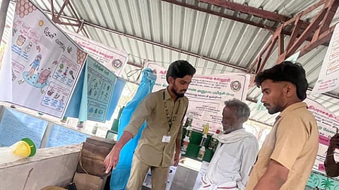 செய்யாறு உழவா் சந்தையில் வேளாண் கண்காட்சி