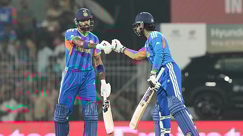 டி20 உலகக் கோப்பையில் அதிக ரன்கள் குவித்து இந்தியா சாதனை; ஜிம்பாப்வேக்கு இமாலய இலக்கு!