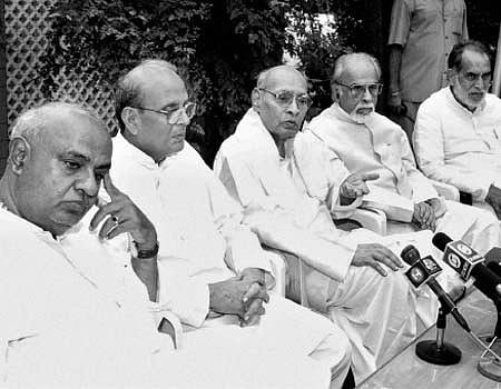 ஐ.கே. குஜ்ரால் ஒரு தீர்க்கதரிசி