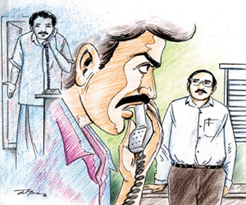 சிறுகதை: வாழ்க்கையும் வாழ்ந்து கொண்டிருப்பவர்களும்...
