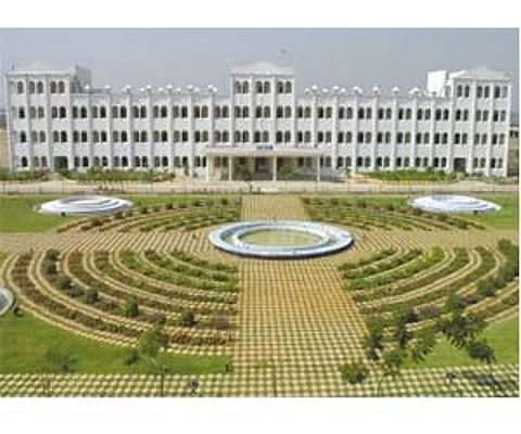 திருவள்ளூரில் உள்ள கல்லூரிகள் பட்டியல்