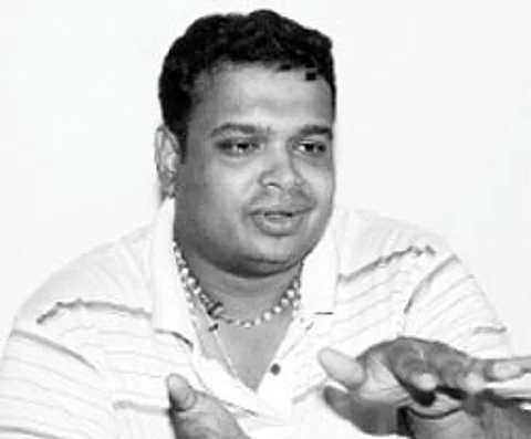 அரிய சிற்பங்களைப் பாதுகாக்க நடவடிக்கை அவசியம்: சிங்கப்பூர் சிற்ப நிபுணர்