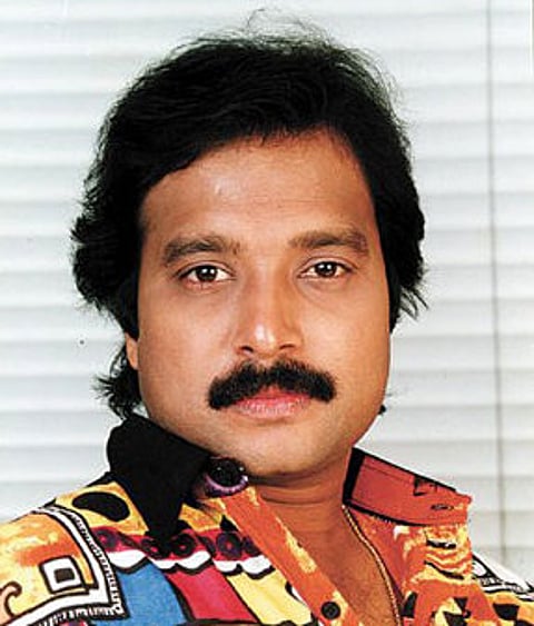 திரைக்கதிர்: கலக்கப்போவது... கார்த்திக்