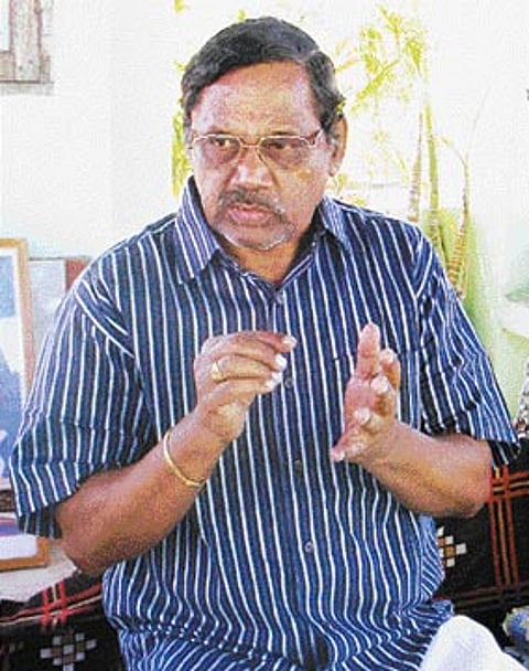 தொண்டு: "திருக்குறள் சார்வாள்'!