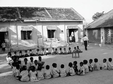 கற்கும் பாரதம்: கற்க வேண்டிய பாடம்