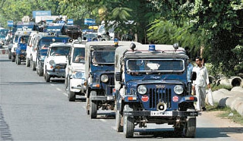 அன்றாட வாழ்வில் அறிவியல்: ஜிப் வேலை செய்வது எப்படி?