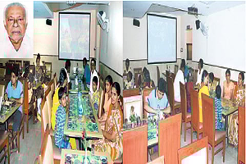 இது புதுசு: பெயர் உமர்... நடத்துவதோ சைவ உணவகம்!