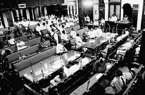 நம்மைச் சுற்றி நடப்பது என்ன?: மாநகரம்!