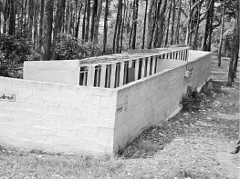 அகதிகள்போல் வாழும் மக்கள்!