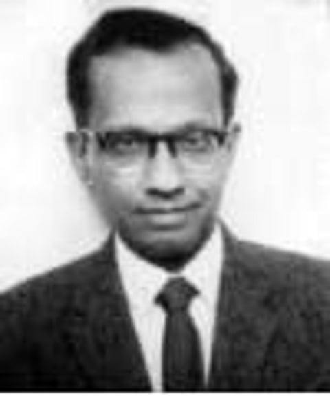 "சினிமா சித்தன்' - மாயவநாதன்