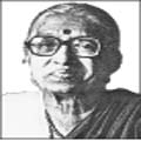 மொழிபெயர்ப்புக் "கலைச்செல்வி'!