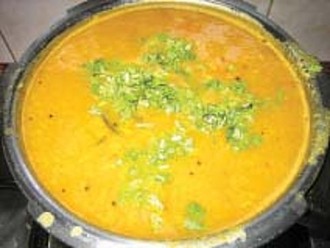 சமையல்: பச்சை மொச்சை பருப்பு சாம்பார்