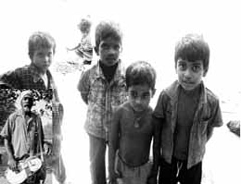 நாடோடிக் குடும்பத்தினரின் வாரிசுகளுக்கு கல்வி கிடைக்குமா?