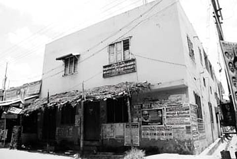 கிடப்பில் போடப்பட்டது ஈஎஸ்ஐ மருத்துவமனை திட்டம்: 10 கோடி ஒதுக்கீடு செய்தும் பலனில்லை