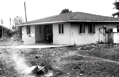 திருப்பூர் அரசு மருத்துவமனையில் சுகாதாரக்கேடு: பிணவறையில் அழுகும்