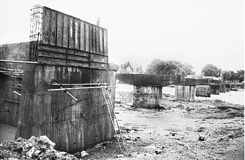 கல்லாற்றுப் பால கட்டுமானப் பணிகள் விரைந்து முடிக்கப்படுமா?