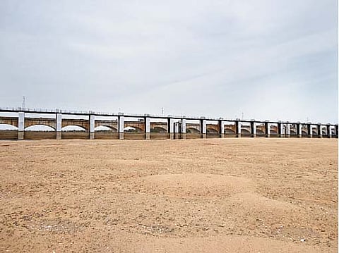 50 ஆண்டுகளுக்குப் பிறகு வறண்டது கீழணை