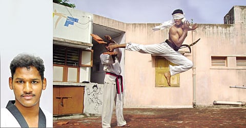 100 ஓடுகள் இரண்டு கால்கள்!