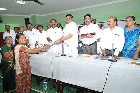 அறிவித்த திட்டங்களை முதல்வர் முழுமையாக செயல்படுத்தி வருகிறார்: அமைச்சர் ஆர்.பி.உதயகுமார்