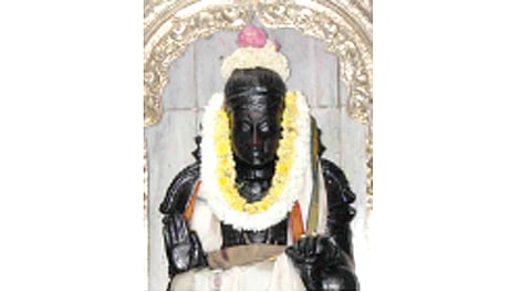 எல்லாம் வல்ல சித்தர்!