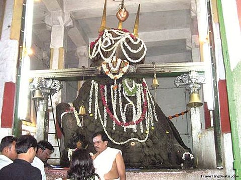 மூலவராக பெரிய நந்தி!