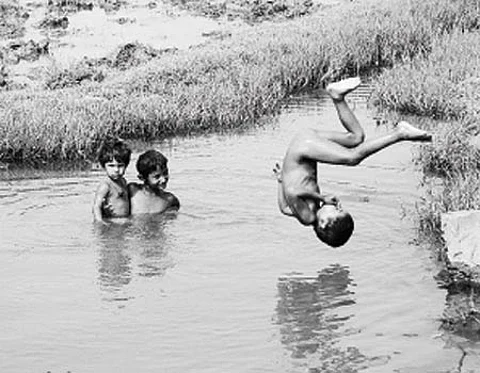 நீச்சலும் ஒரு தற்காப்புக்கலையே