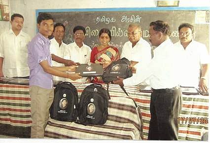 விருதுநகர் சௌடாம்பிகை மேல்நிலைப்பள்ளியில் மடிக்கணினி வழங்கும் விழா