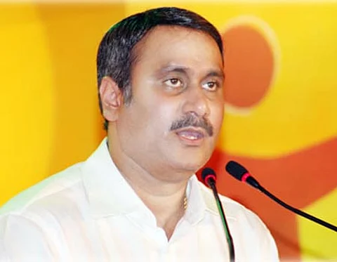 பெரியார் பல்கலைக்கழக பதிவாளரை நீக்க வேண்டும்: அன்புமணி ராமதாஸ் வலியுறுத்தல்