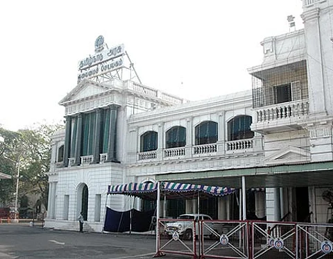கூட்டணி அவசியம் உருவான கதை