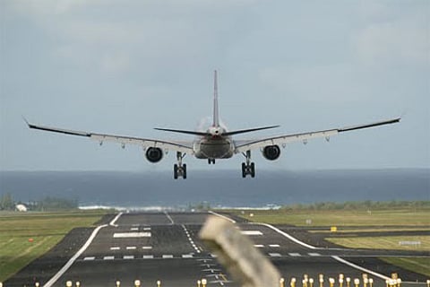 கனமழை எதிரொலி: தில்லி - சென்னை விமான சேவை பாதிப்பு