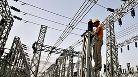 மூன்றடைப்பு, மானூா், நல்லூா்,
வன்னிக்கோனேந்தல் பகுதிகளில்
நாளை மின்நிறுத்தம்!