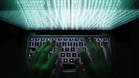 வெளிநாட்டில் வேலை வாங்கித் தருவதாக ‘சைபா் அடிமைகளாக்கும்’ மோசடி
காவல் துறை எச்சரிக்கை