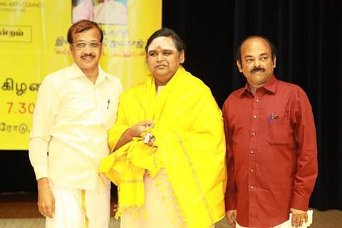 கம்ப ராமாயணத்தில் இளையர்களுக்குத் தேவையான விஷயங்கள் இருக்கின்றன: சிங்கப்பூர் தமிழ் எழுத்தாளர் கழக நிகழ்ச்சி!