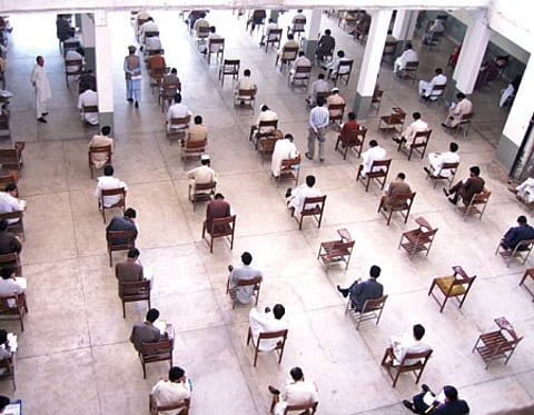 நெட் தேர்வு: என்ன தகுதி வேண்டும்?