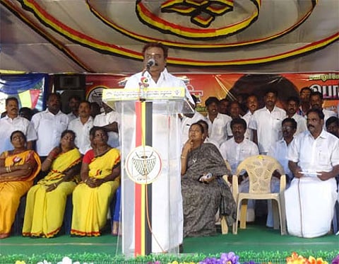 ஜெயலலிதா மீண்டும் முதல்வராகாமல் தடுக்க எந்த தியாகமும் செய்வேன்: விஜயகாந்த் சபதம்