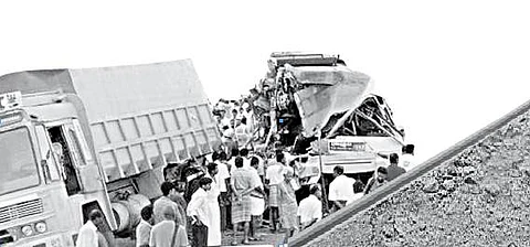 வாகனங்களும் விபத்துகளும்