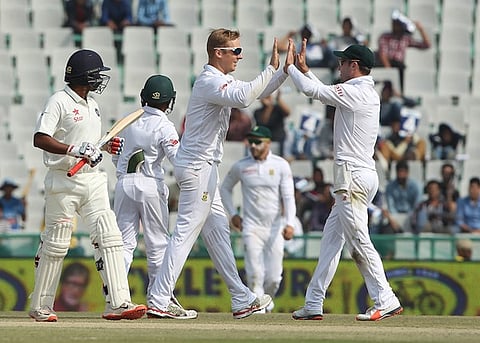 மொஹாலி டெஸ்ட்: இந்திய அணி தடுமாற்றம்; 8 விக்கெட்டுகளை இழந்தது!