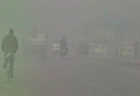 கடும் பனிமூட்டம்: மொராதாபாத்தில் உள்ள பள்ளிகளுக்கு ஜன.3-ம் தேதி வரை விடுமுறை அறிவிப்பு