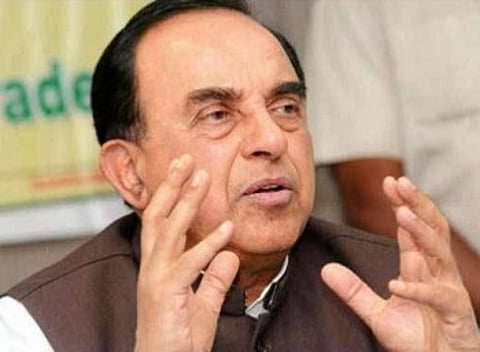 கருணாநிதி, கனிமொழி வீடுகளில் ஏன் வருமான வரித்துறையினர் சோதனை நடத்தவில்லை: சுப்பிரமணியன் சுவாமி கேள்வி