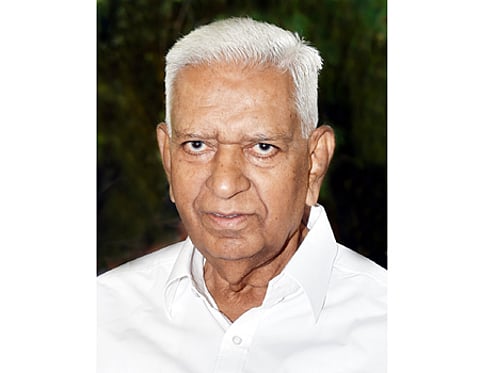 காவிரி: கர்நாடகத்துக்கான நீதியை நிலைநாட்ட அரசு தீவிரம்: பேரவையில் ஆளுநர் வஜுபாய் வாலா பேச்சு