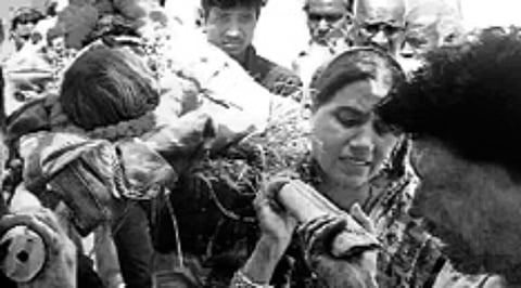 எங்களை மன்னிப்பீர்களா கீதா பிரஹலாத்?