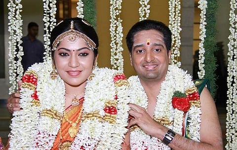 திருமண உறவு முறிந்தது: விஜய் டிவி தொகுப்பாளர் ரம்யா அறிவிப்பு