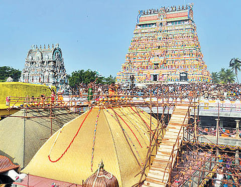 சிதம்பரம் நடராஜர் கோயிலில் ஆனித் திருமஞ்சன உற்சவம் கொடியேற்றத்துடன் தொடக்கம்