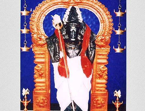 உங்கள் வாழ்வில் திருப்பங்களை காண வேண்டுமா? ஹஸ்த நட்சத்திர யோக பைரவரை வணங்குங்க!