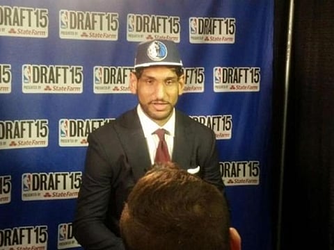 என்.பி.ஏ.வில் விளையாட இந்தியர் தேர்வு!