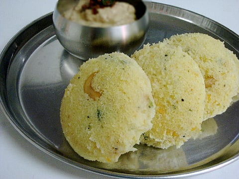 மூலிகை இட்லி