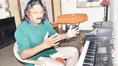 கீபோர்ட் இசைக்கலைஞர் விஜி மேனுவல் மரணம்