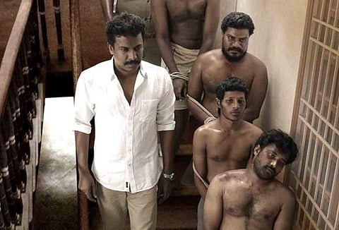 கண்ணீர் விட்டு அழுதோம்: இயக்குநர் வெற்றி மாறன்